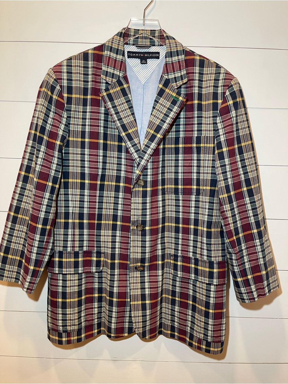 Tommy Hilfiger Men's Plaid Sport Coat in Maroon, Navy & Cream Size 44